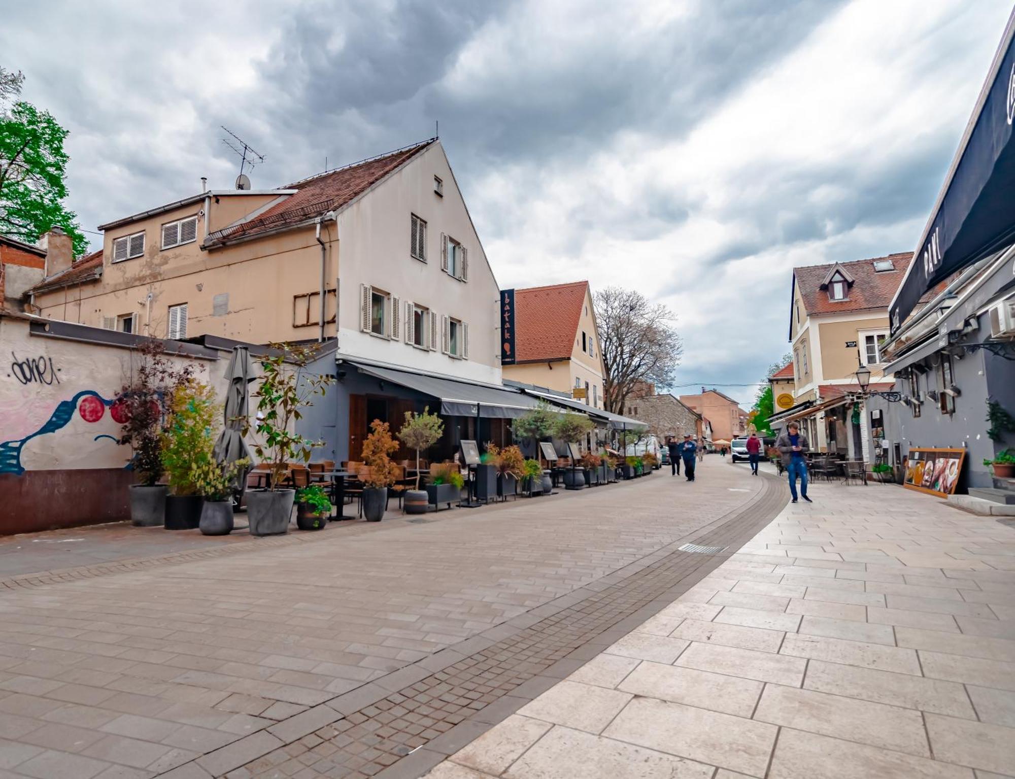 Upper Town Rooms Загреб Экстерьер фото